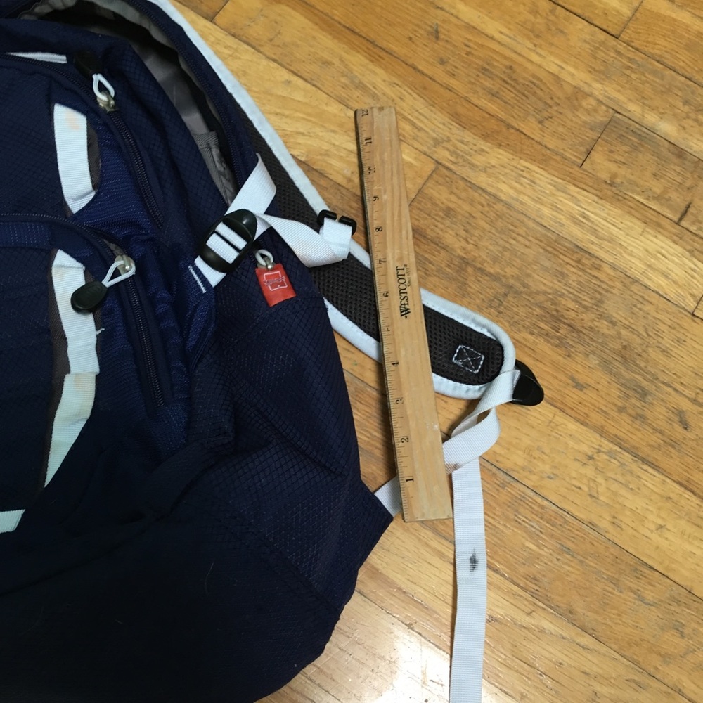 High Sierra backpack! - Picture 2 of 5